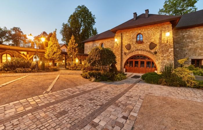 Folwark Stara Winiarnia