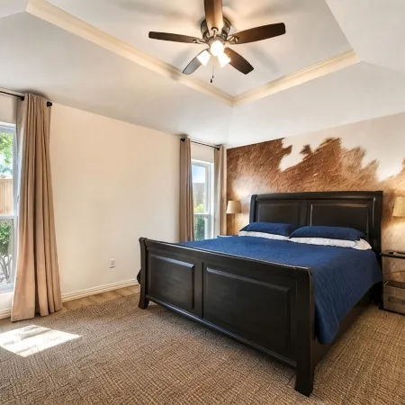 Walk to Downtown Frisco, 6 Min to Universal Kids, Sleeps 10