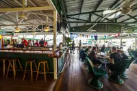 Banana Bay Marina - С баром