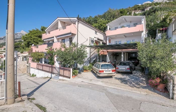 Apartments Galic