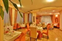 Harmony Hotel - Parkplatz