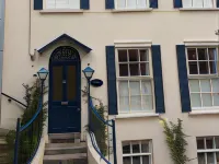 The Old Dispensary - Pet friendly