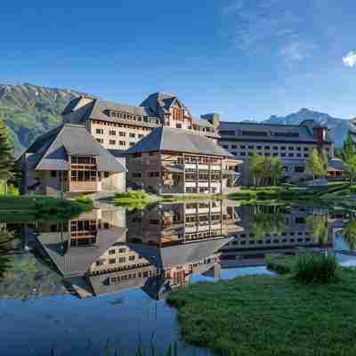 Alyeska Resort Hotel Exterior