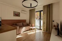 Aparthotel Nest Inn Meteor - Homestays