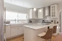 Centrally located Craftsman home - 4-Star