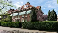 B&B de Schiedamse Suites Hotels in Spijkenisse