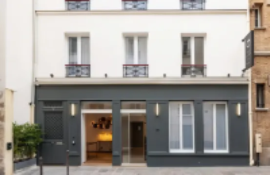 Hôtel Au Cœur des Arts et Métiers Hotels near Le Marais