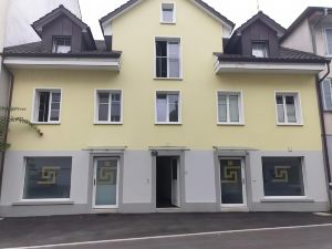 Apartment (140 m²), 3 Schlafzimmer und 1 eigene Badezimmer in Arbon