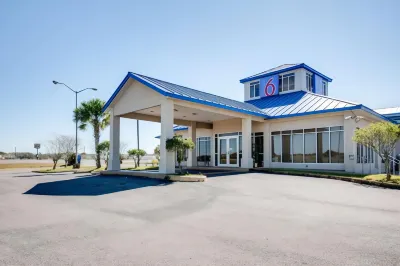 Motel 6 Jennings, La