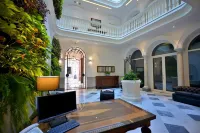 El Armador Casa Palacio by Luxury Suites Cádiz