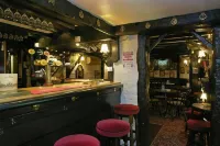 Eskdale Lodge Hotels in Sale