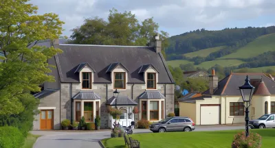 Morlea Bed & Breakfast Hotels near Nessieland
