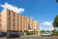 Ibis Budget Aéroport Marseille-Provence Hotels near E.Leclerc Marignane