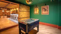 Villa Saint Exupery Beach Hostel - Gym