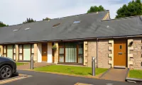 Tewitfield Marina Hoteles cerca de Former Halton Railway Station