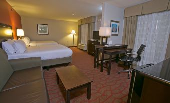 Holiday Inn Express & Suites Brookhaven