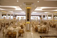 Emirtimes Hotel&Spa - Tuzla Hotels in Şekerpınar