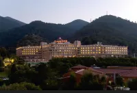 Kaya Izmir Thermal & Convention - Mountain view