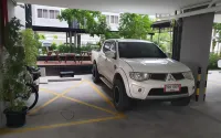 IResidence Hotel - parking