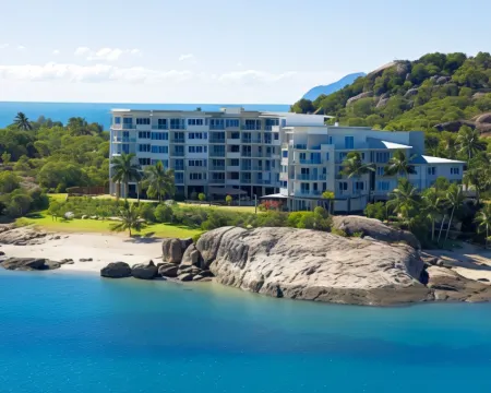 فندق مدينة الدقم فنادق في الدقم