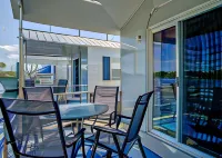 Yacht Haven Hotels in Marathon