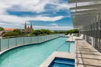 Oaks Ipswich Aspire Suites Hotels in Redbank