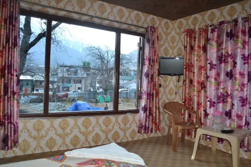 Mughal Resort Hotels in Pahalgam