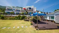 Namhae Hoho Flower Pension Hotels near House N Garden