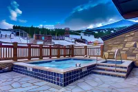 One Ski Hill, A RockResort Hotels in Breckenridge