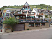 Hotel Restaurant Zum Valwiger Herrenberg Hotels in Briedern