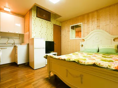 Yangsan (Baenaegol) Solmaru Pension