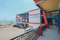 Grand Kencana Guesthouse Syariah near Wisata Bahari Lamongan - Park Yeri