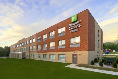 Holiday Inn Express & Suites la Porte Hotels in Center Township