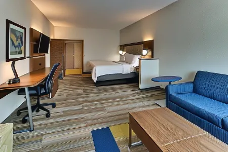 Holiday Inn Express & Suites Ithaca