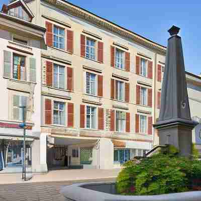 Hôtel de la Couronne Hotel Exterior