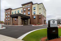 Cobblestone Hotel & Suites - Stevens Point