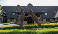 Kettering Park Hotel and Spa Hotels near Hinwick House