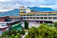 Breeze Hill Hotel Hotels in Khao Kho District