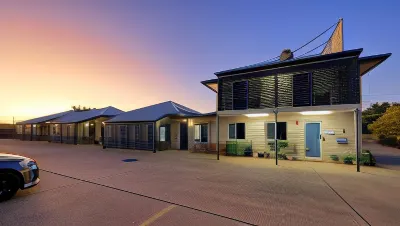 Emerald Park Motel Hotels in Emerald