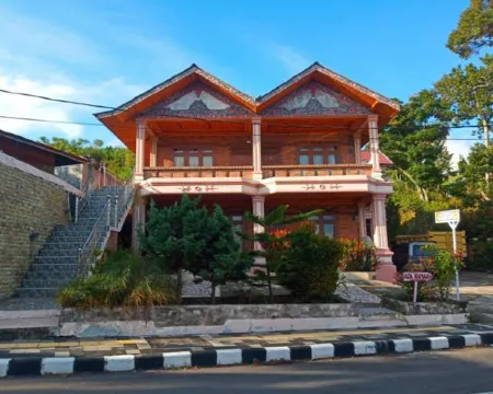 Lekjon 2 Cottage Hoteles en Simanindo