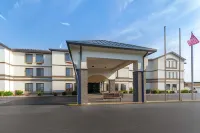 Best Western St. Clairsville Inn  Suites Hotels in Richland Township