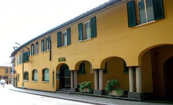 Albergo Della Corona