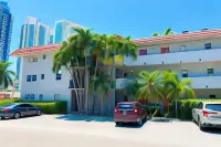 Sunny Isles Apartments by MiaRentals Các khách sạn gần Portofino Diver Academy