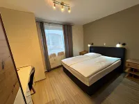 Hotel Zum Weinberg Hotels in Konigslutter am Elm
