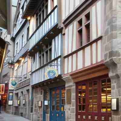 Auberge Saint-Pierre Hotel Exterior