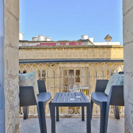 Ursula Apartments Self Catering Studios and 1-Br in Central Valletta by Tritoni Hotels