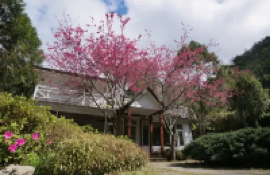 拉拉山民宿福縁山荘