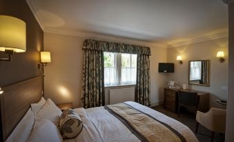 Royal Oak Hotel