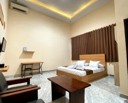 Al-Kiswah Syariah Guest House โรงแรมในบลิตาร์