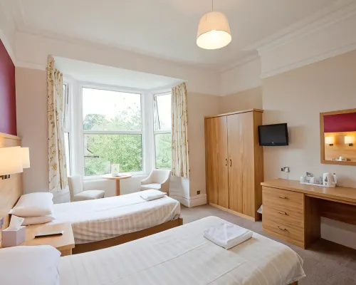 Wheatlands Lodge Hotel Отели рядом с достопримечательностью «Парк Нейвсмайр»